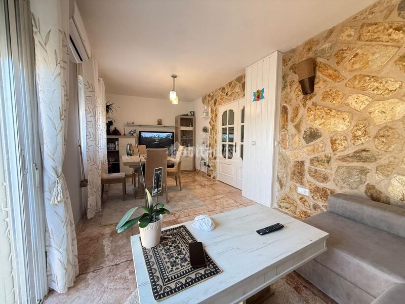 Foto 95a03c43-d3a4-4477-9877-03f521fcd839. Casa pareada casa en venta en Ontígola