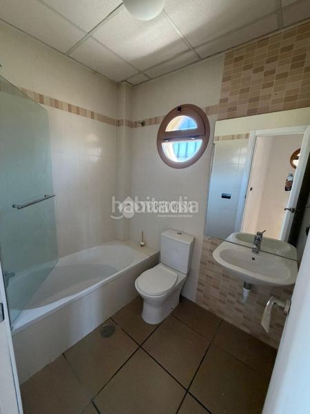 Foto d9745e5c-fabd-48b3-b2ea-3902d56df501. Casa amb calefacció aparcament a Núcleo Urbano Aljaraque
