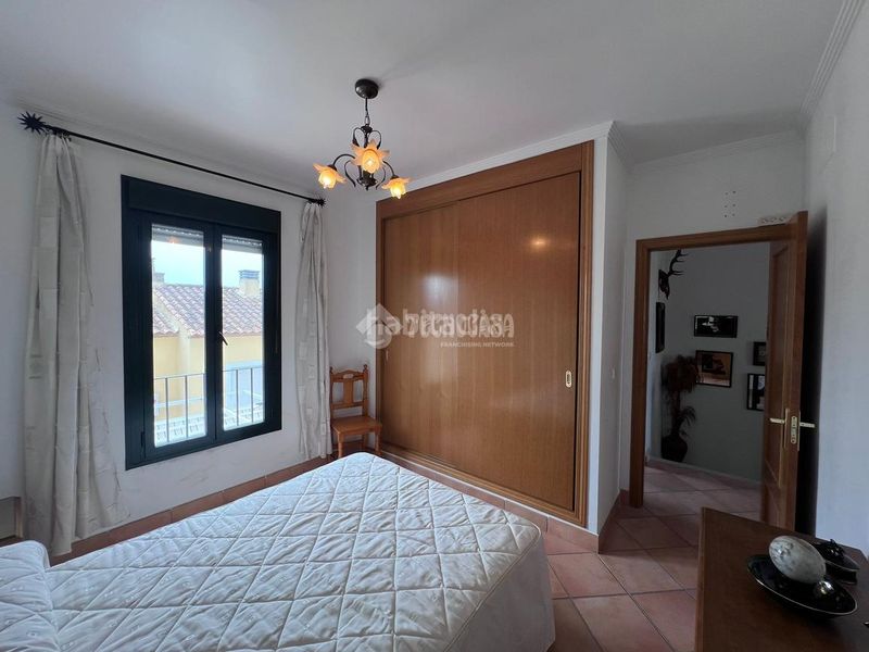 Foto 6510e06d-d80f-425b-9c7c-0f4d9d5dcdf8. Casa aparellada amb calefacció a Núcleo Urbano Aljaraque