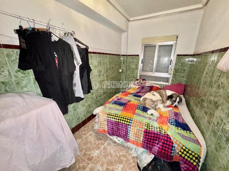 Foto 1bd9879e-e8d2-4bc0-b05d-5debf552df5f. Piso  en venta en El Alborgí Paterna