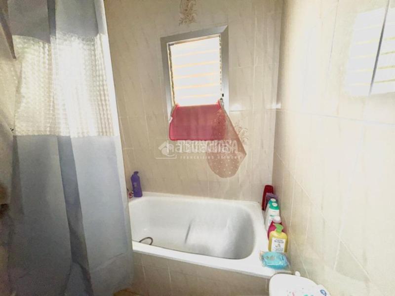 Foto d6500359-e4b7-435a-84cf-57f1422fd7a8. Piso  en venta en El Alborgí Paterna