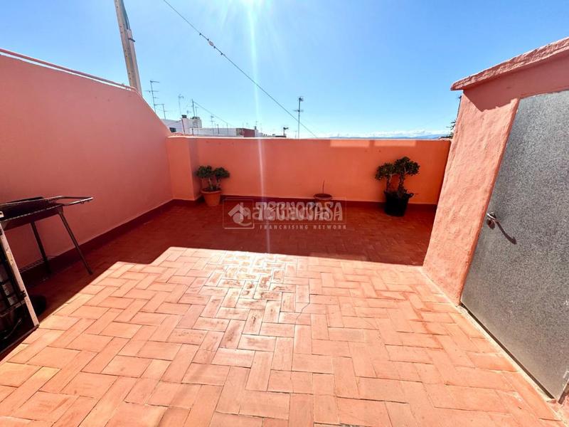 Foto fda60973-c9ad-42ac-88a4-30747015a036. Attico in El Alborgí Paterna