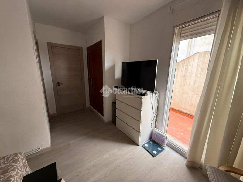 Foto eeb3ad59-5402-4f09-89ce-bfba48946f88. Pis a Benimàmet Valencia