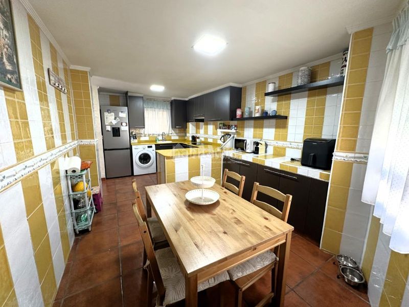 Foto 41ff70d3-e0e0-4bd5-90c8-213171f2d1f0. Casa a El Alborgí Paterna