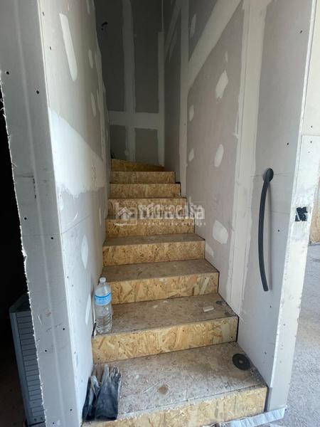 Foto 1e11399a-cea8-44ac-b19b-ddd7928499e1. Casa aparellada amb calefacció aparcament a señorío de Illescas Illescas