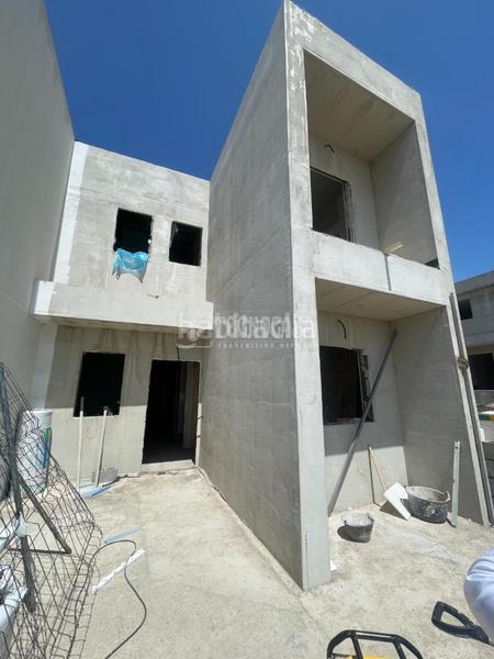 Foto f9a61375-dc4d-4d6c-8f81-024fffc65e6e. Casa aparellada amb calefacció aparcament a señorío de Illescas Illescas