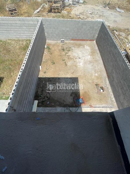 Foto ff573788-233d-42ef-99cc-574249e06719. Casa aparellada amb calefacció aparcament a señorío de Illescas Illescas