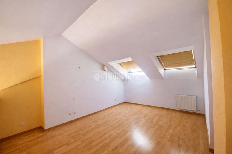 Foto 0c3f3fdb-254f-4b09-b926-5d16a52a0e57. Piso  en venta en señorío de Illescas Illescas