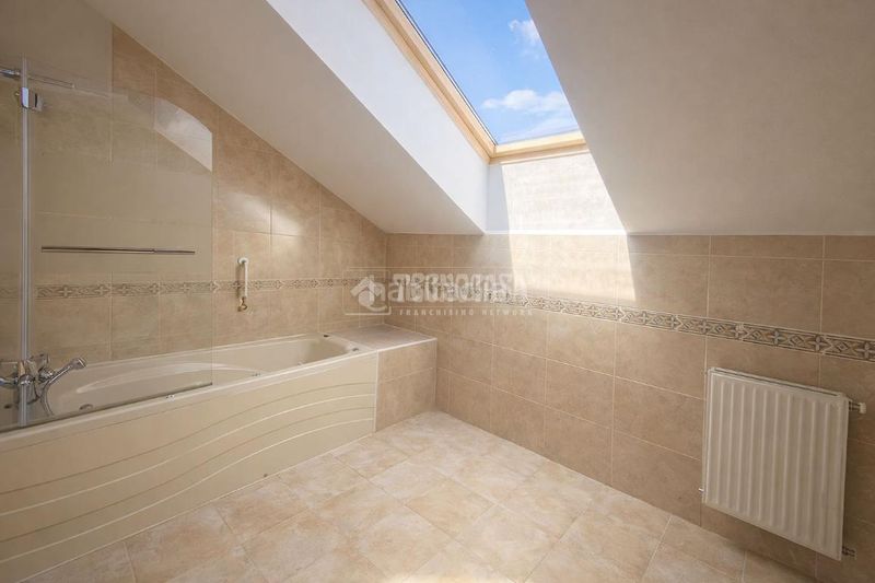 Foto 349c53bc-e126-4cb9-b180-7e09fc3ab70e. Piso  en venta en señorío de Illescas Illescas