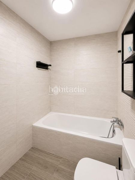 Foto 1dd4ee1c-6772-4def-b07c-b23d87425ae4. Pis amb calefacció aparcament piscina a señorío de Illescas Illescas