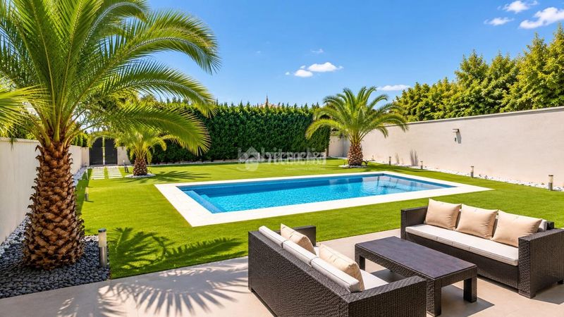 Foto f861b768-1f44-495a-83ff-a01385c79643. Casa aparellada amb piscina a señorío de Illescas Illescas
