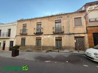 Casa aparellada a Piedrabuena