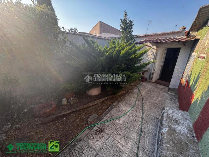 Foto 527946bb-798d-4abf-b15f-969f40e81663. Casa pareada casa en venta en Corral de Calatrava