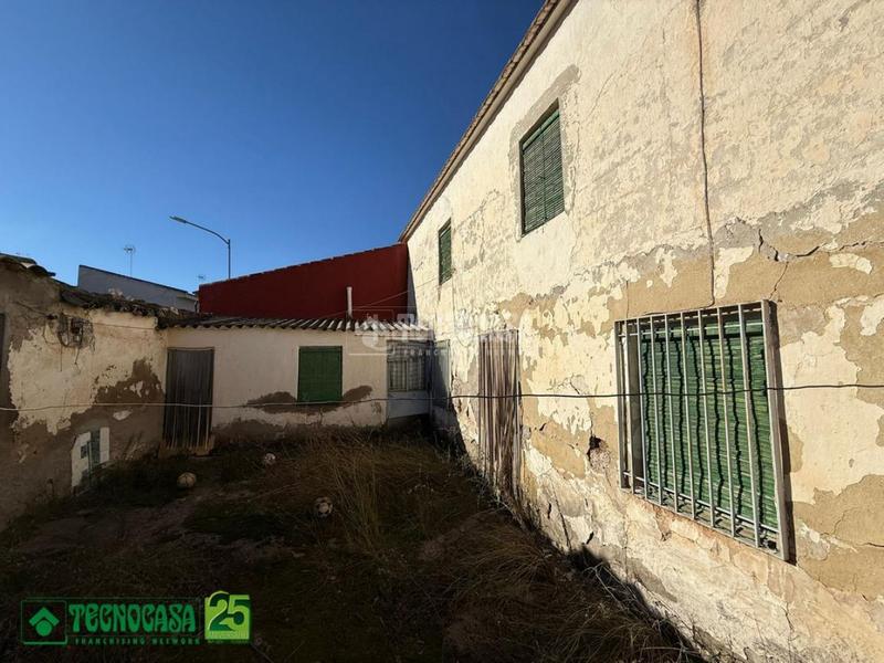 Foto 4f5c3964-15cc-4dd0-82ae-93f3fb517a6b. Maison jumelée dans Poblete