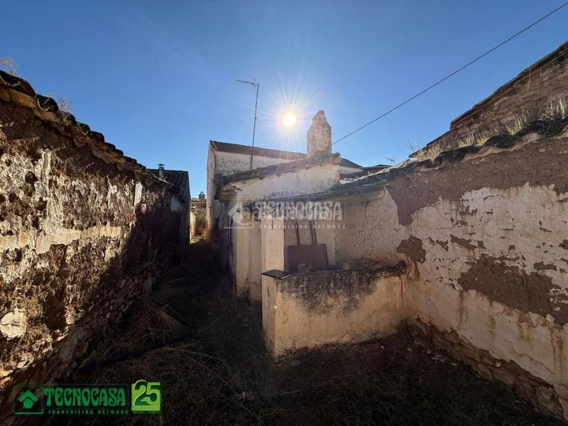 Foto d2c3f1b5-de87-424b-b647-ccf58158ef21. Maison jumelée dans Poblete