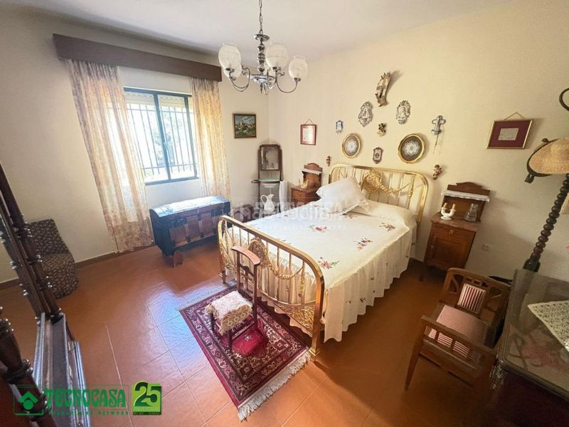 Foto d9e80894-4045-4774-a4b3-8c6ec8ee1223. Casa amb aparcament a Poblete