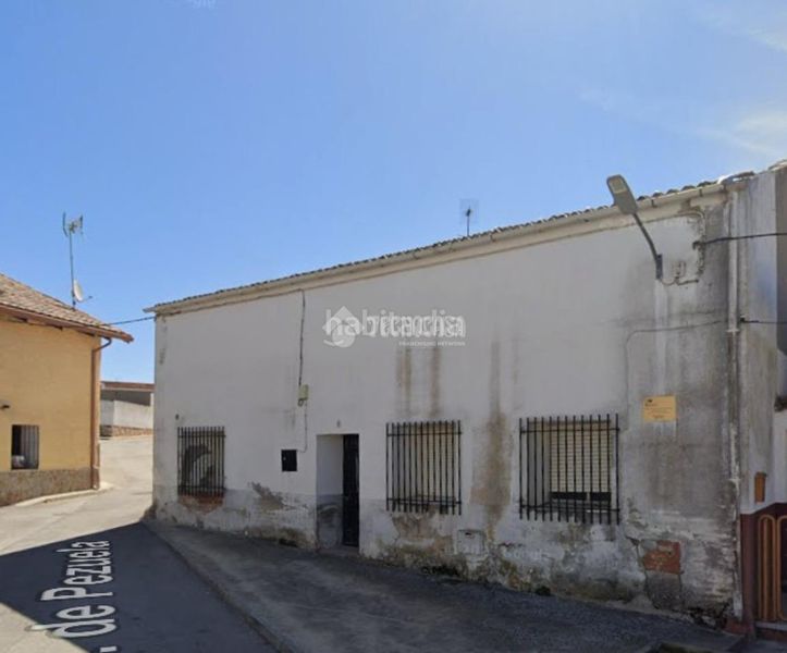 Foto 9a1527c9-6662-4b48-825a-ec6c58ac0ac2. Masia a Santorcaz