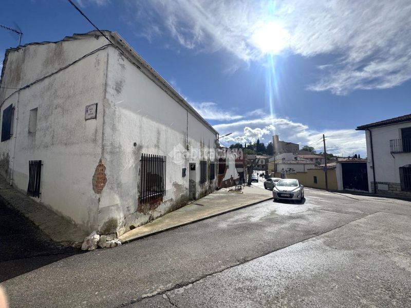 Foto d557569b-9df6-48d2-8f4c-ce625172f9c1. Masia a Santorcaz