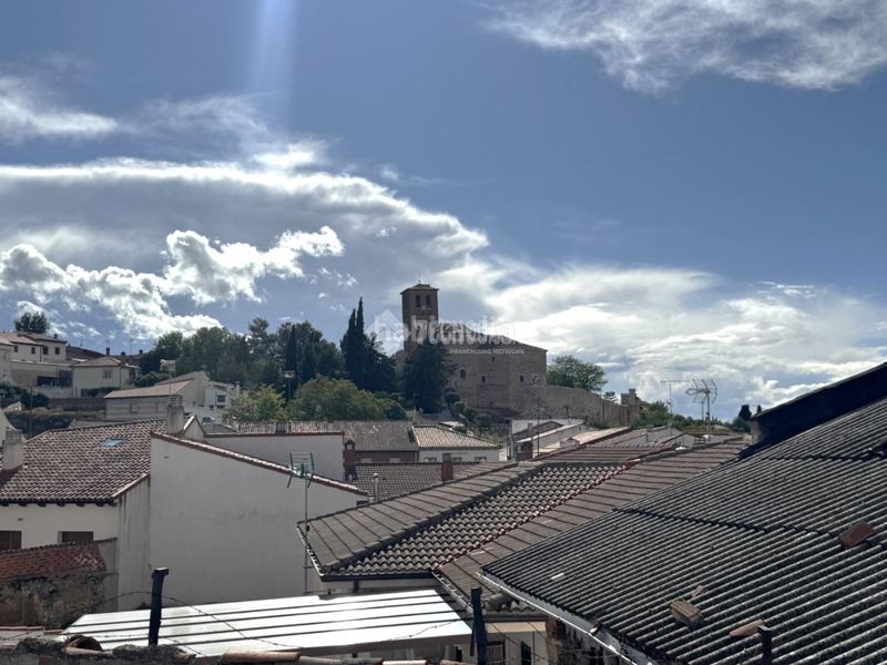 Foto fcf79771-bf70-4a45-9bc6-8b92efcd76a1. Masia a Santorcaz