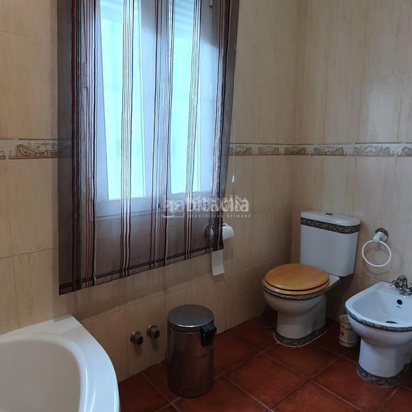 Foto 70decd5f-589f-4c94-9c64-a28d7d5b0f26. Maison jumelée avec chauffage dans Jódar