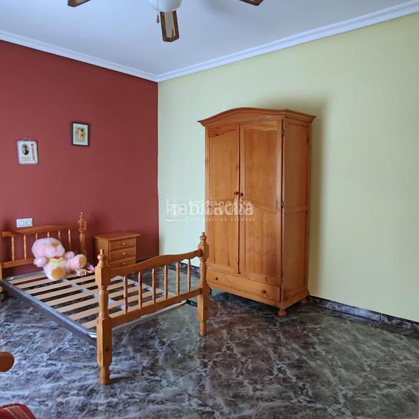 Foto b6c71886-710d-40a5-bcf8-1b7525b74146. Maison jumelée avec chauffage dans Jódar