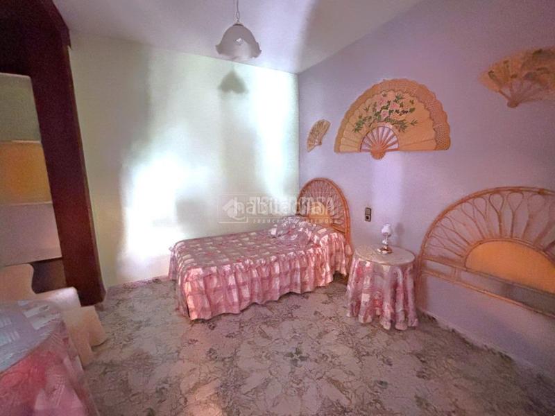 Foto 2ad40a2f-d105-48dc-9d93-42d28cfd2cd9. Maison jumelée avec chauffage dans Jódar