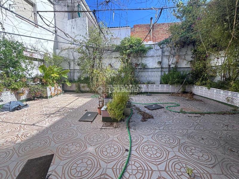 Foto 37c5c4ab-e836-4fa8-ae2d-758d19d7f0f8. Maison jumelée avec chauffage dans Jódar