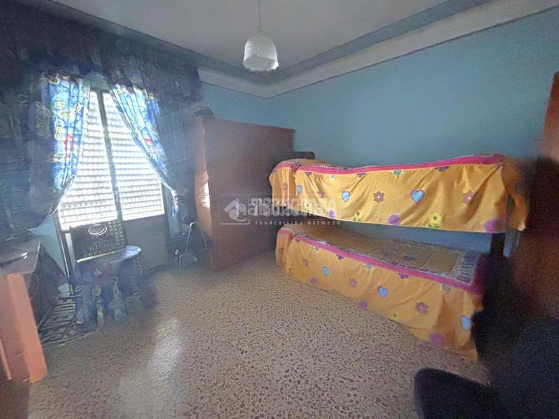 Foto 77e5cab4-f0ff-4257-a160-cc25ffd32212. Maison jumelée avec chauffage dans Jódar