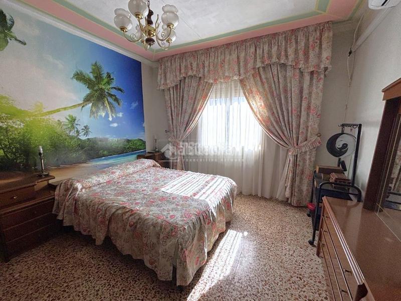 Foto b333649b-ad9a-44ca-8189-7ced3a55aed2. Maison jumelée avec chauffage dans Jódar