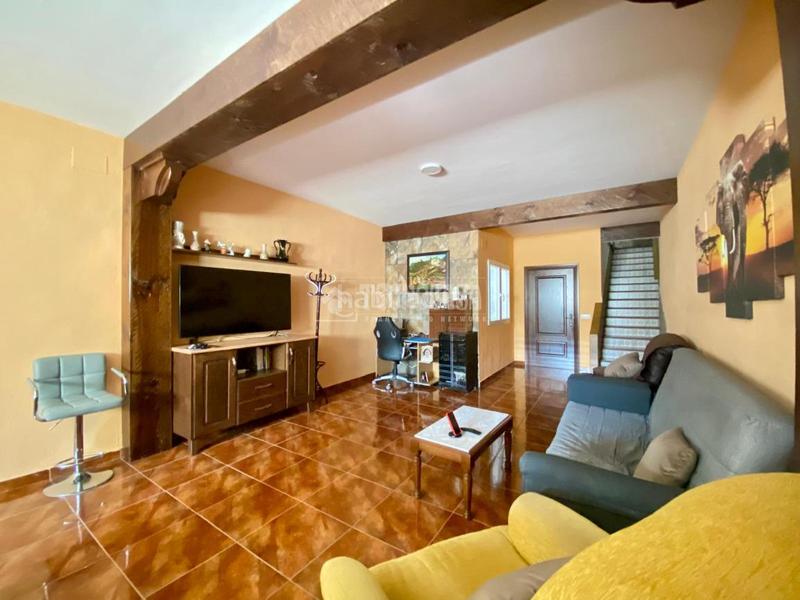 Foto 1e8dfb97-70e8-4c73-8433-76d7979a714a. Casa pareada casa en venta en Sabiote