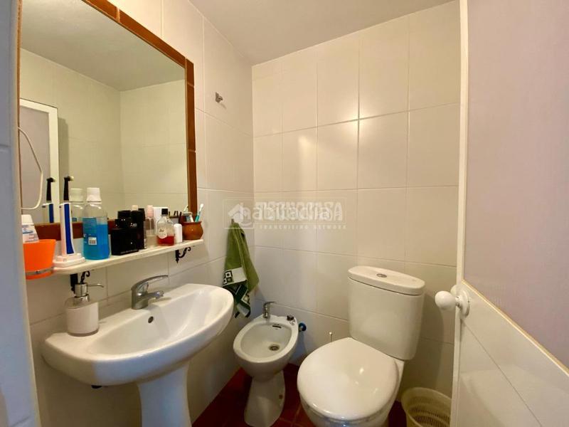Foto 236c5f0b-681d-43ba-bfc9-490758c15a98. Casa pareada casa en venta en Sabiote