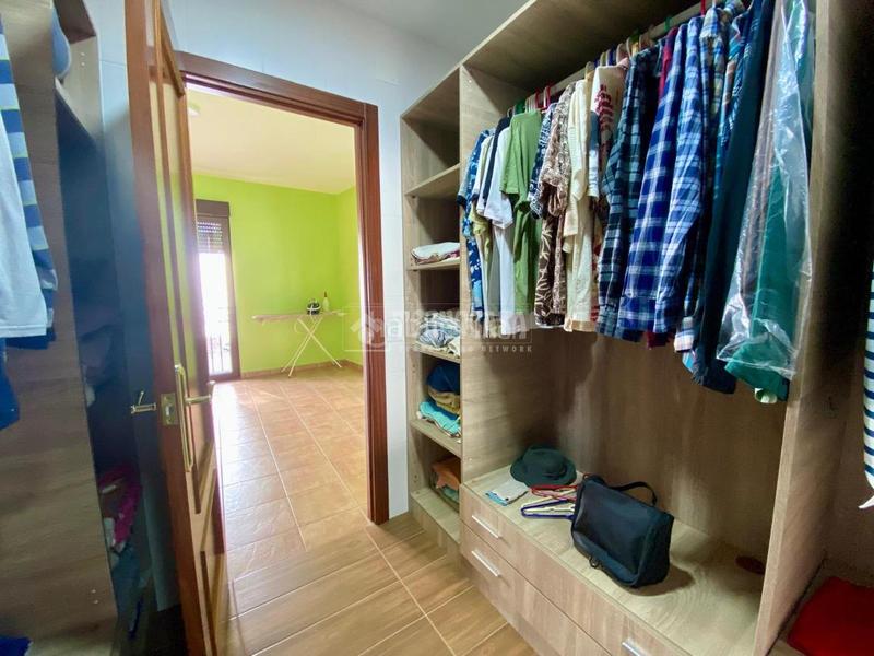 Foto e2137b15-b978-494c-a2d1-139182571a1c. Casa pareada casa en venta en Sabiote