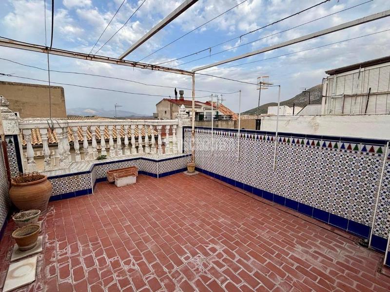 Foto 00e3698d-7fdb-44fc-b4e9-757719cf9d09. Casa pareada casa en venta en Jódar