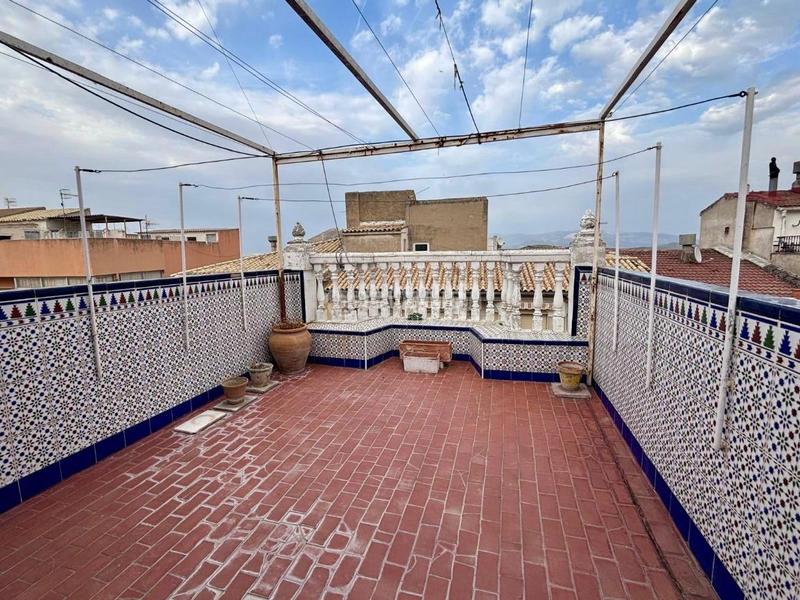 Foto e82bdee2-1cde-4b17-93c8-9d7382a4047a. Casa pareada casa en venta en Jódar