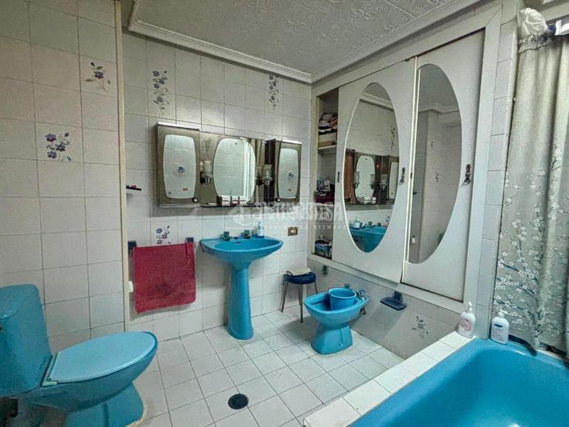 Foto f1351638-ae3d-493b-a807-b66f6d78d5f6. Casa pareada casa en venta en Jódar