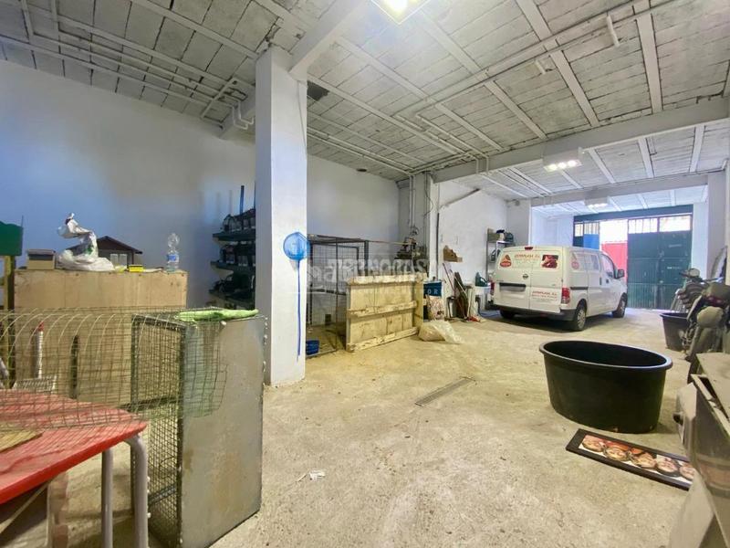 Foto 416bca97-47d4-4828-84cc-100872d660cb. Aparcament cotxe a Úbeda