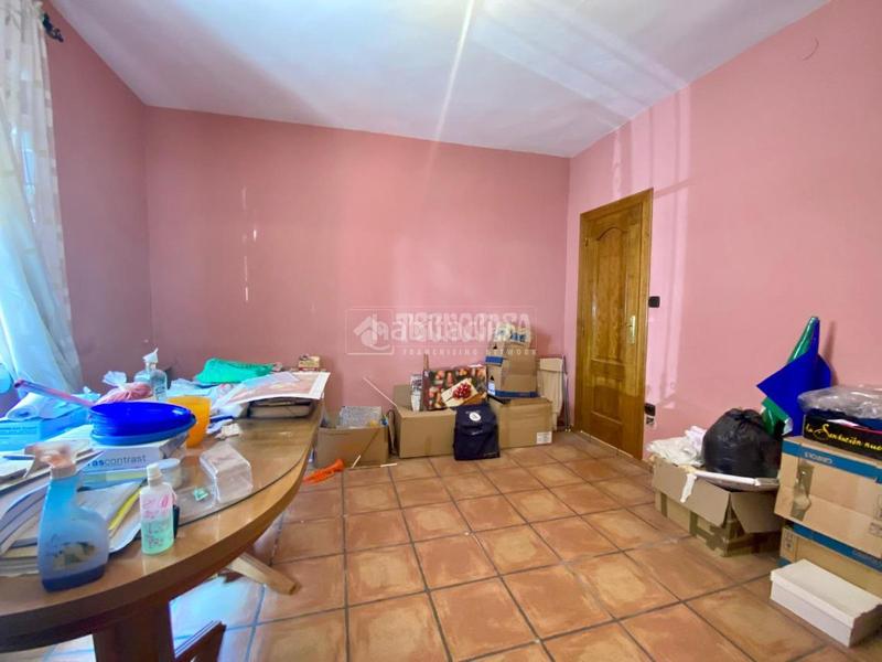 Foto 412d57da-10ed-4b28-824c-8288b83902d9. Casa  en venta en Úbeda
