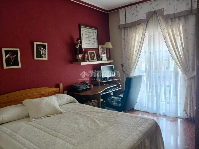 Foto 8760a743-5a84-46b5-9b10-42365855f185. Flat with heating parking in Úbeda