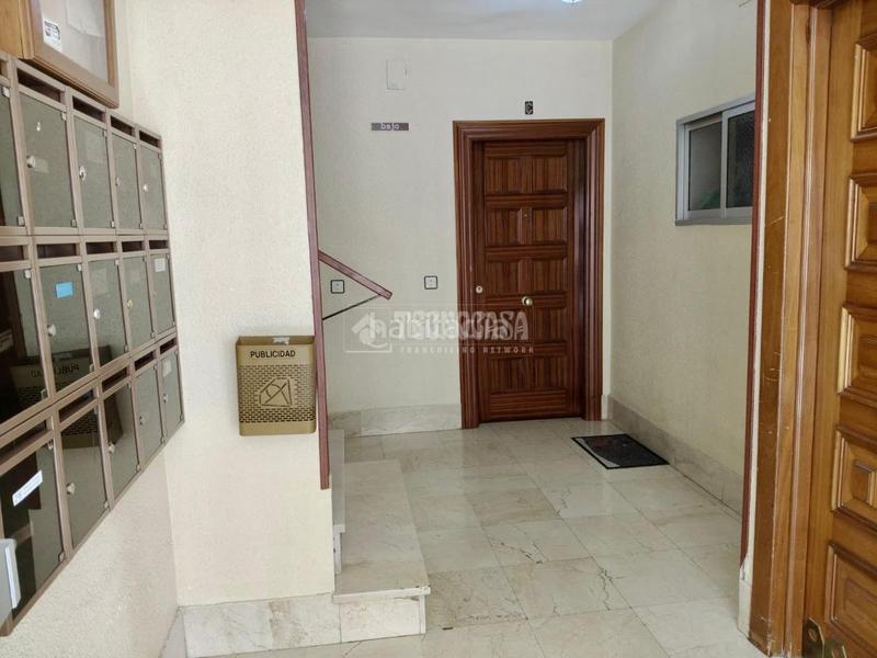 Foto cd62a331-d91b-48eb-8796-cf84de4f3198. Flat with heating parking in Úbeda