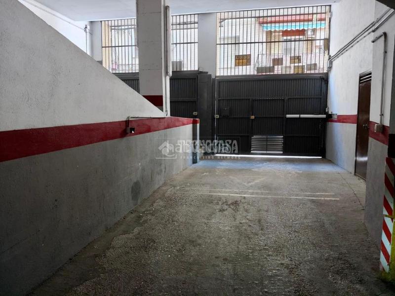 Foto fa3140c9-d40a-45fb-a2fa-037045f198ac. Flat with heating parking in Úbeda