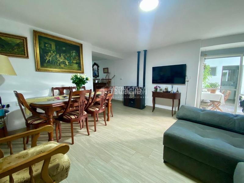 Foto 8284e57c-f9e8-43f5-ae9b-c420cb31366a. Casa pareada casa en venta en Sabiote