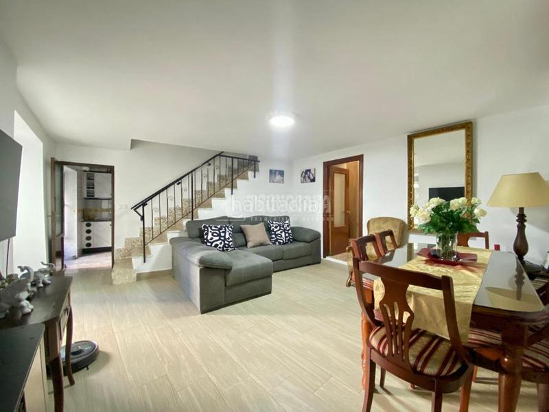 Foto f70085e3-c903-4332-b2c5-bccd2b8e313d. Casa pareada casa en venta en Sabiote