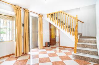 Casa aparellada  C. occidente. Casa en venta en jdar