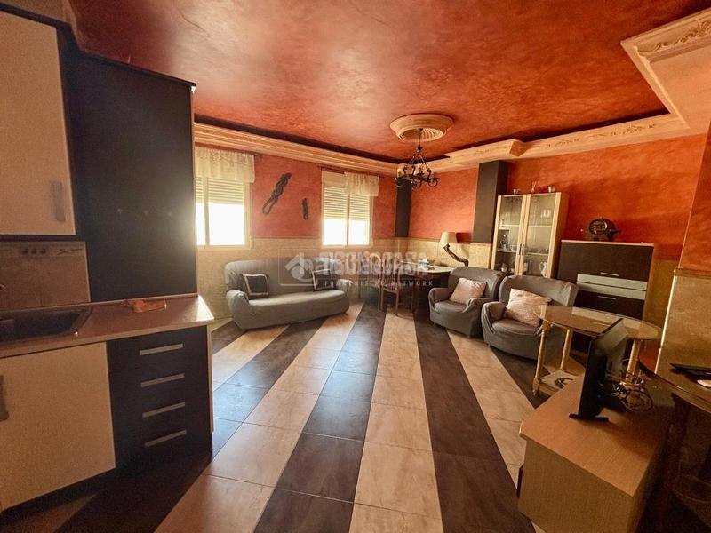 Foto b83ca156-e26f-4161-b5bd-079f3ece65a5. Flat with heating in Jódar