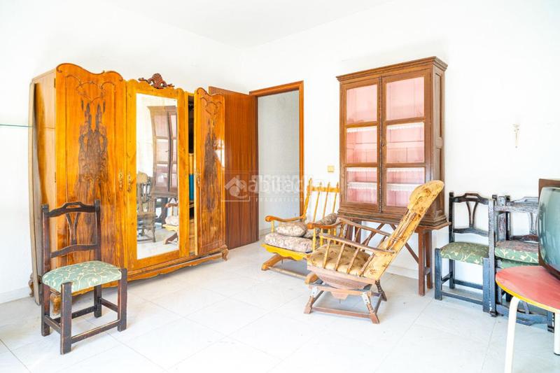 Foto 8c43b3a7-3dc0-4b59-957a-90569ca5aa2b. Casa aparellada a Jódar