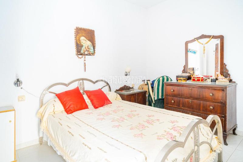 Foto 9620a995-41b9-475d-9c38-05d04c48564c. Casa aparellada a Jódar