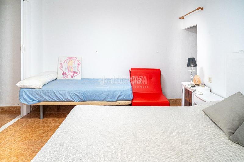 Foto e5c9a025-edf0-48e4-9e4c-9226776332b6. Casa bifamiliare con riscaldamento parcheggio in Úbeda