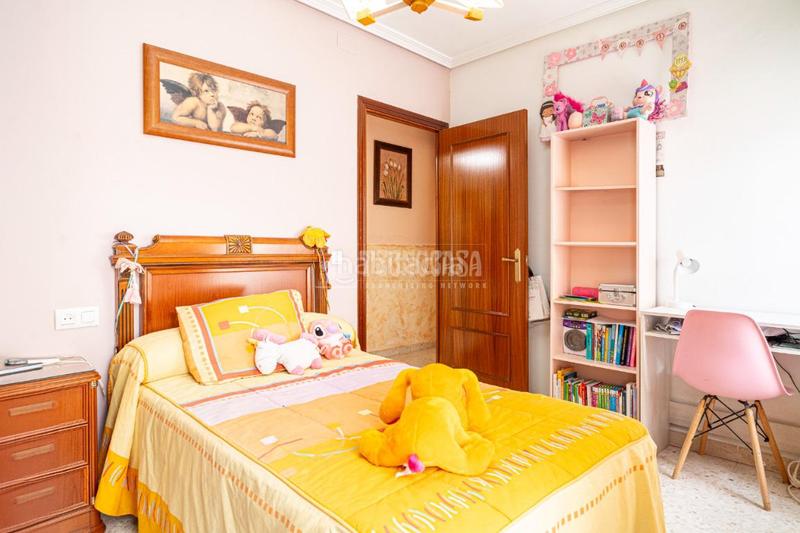 Foto 288d9fa8-087b-4f73-b70e-4cac06f463ba. Flat with heating in Jódar