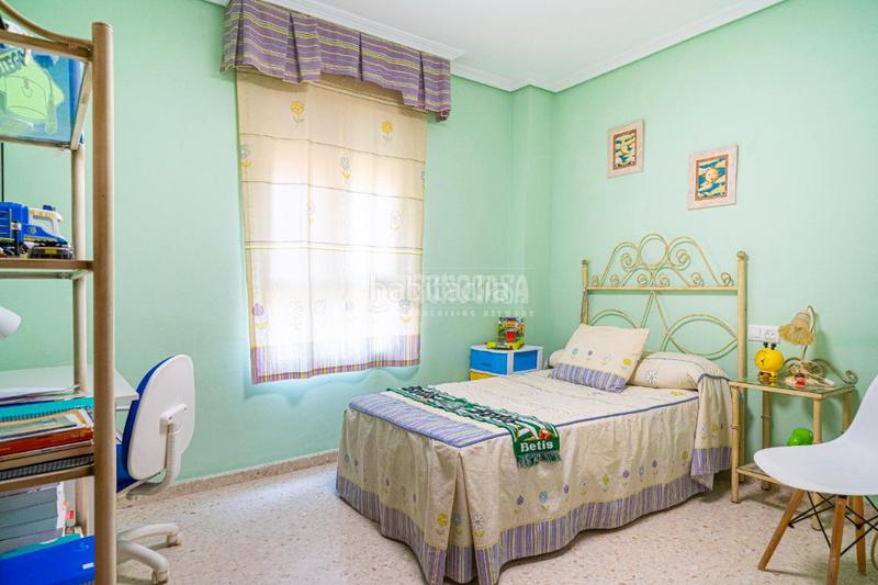 Foto 4671af4b-4c3a-4a80-8b15-bdbd51b8516c. Flat with heating in Jódar