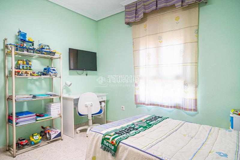 Foto 5b8ff98c-97a5-45bc-8146-bfc1e7d9ad93. Flat with heating in Jódar